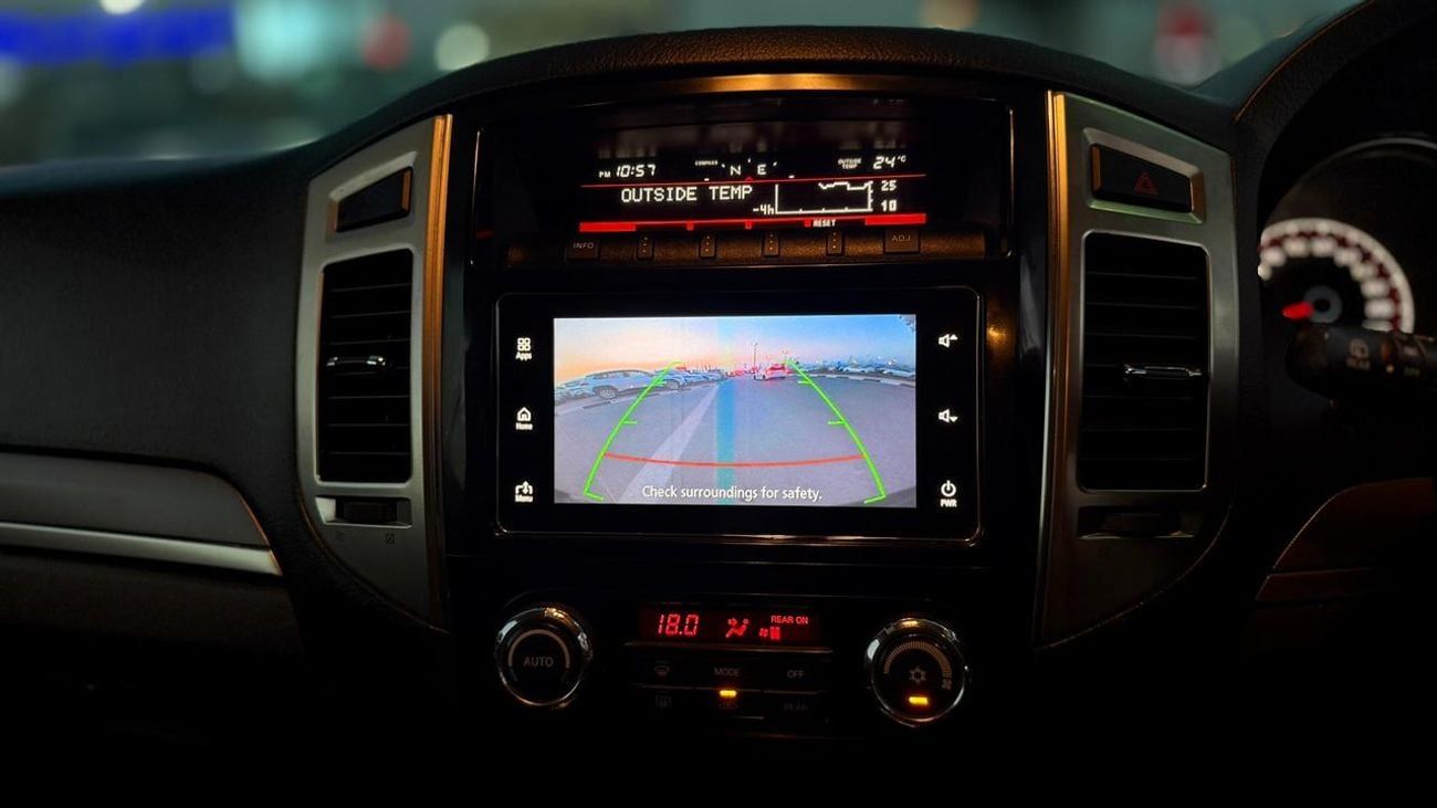 Mitsubishi Pajero 2016 | SIGNATURE BODY KIT | RHD | 3.2L DIESEL ENGINE | AUTOMATIC TRANSMISSION | ELECTRIC SEAT | REAR