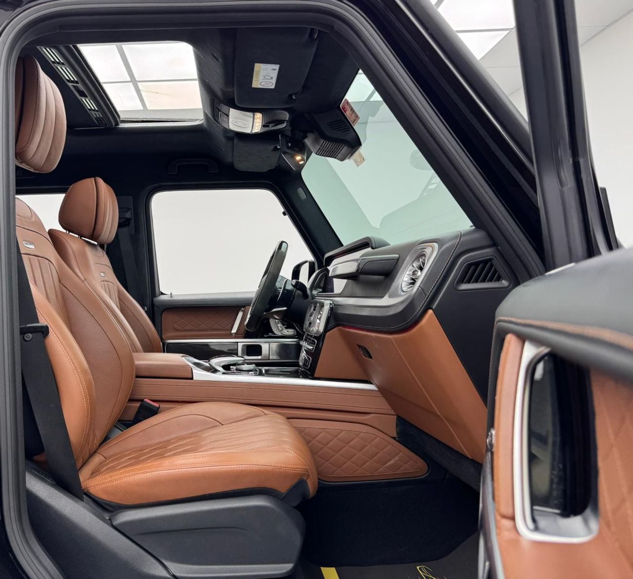 مرسيدس بنز G 63 AMG 2022 Mercedes Benz G63 AMG Night Package G Manufaktur 2027 Mercedes Warranty + Service Pack, GCC