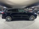 Porsche Cayenne Turbo S 4.8L (570 HP) 2016 | CARBON CERAMIC BRAKES (PCCB) | CARBON INTERIOR PACKAGE | SUNROOF