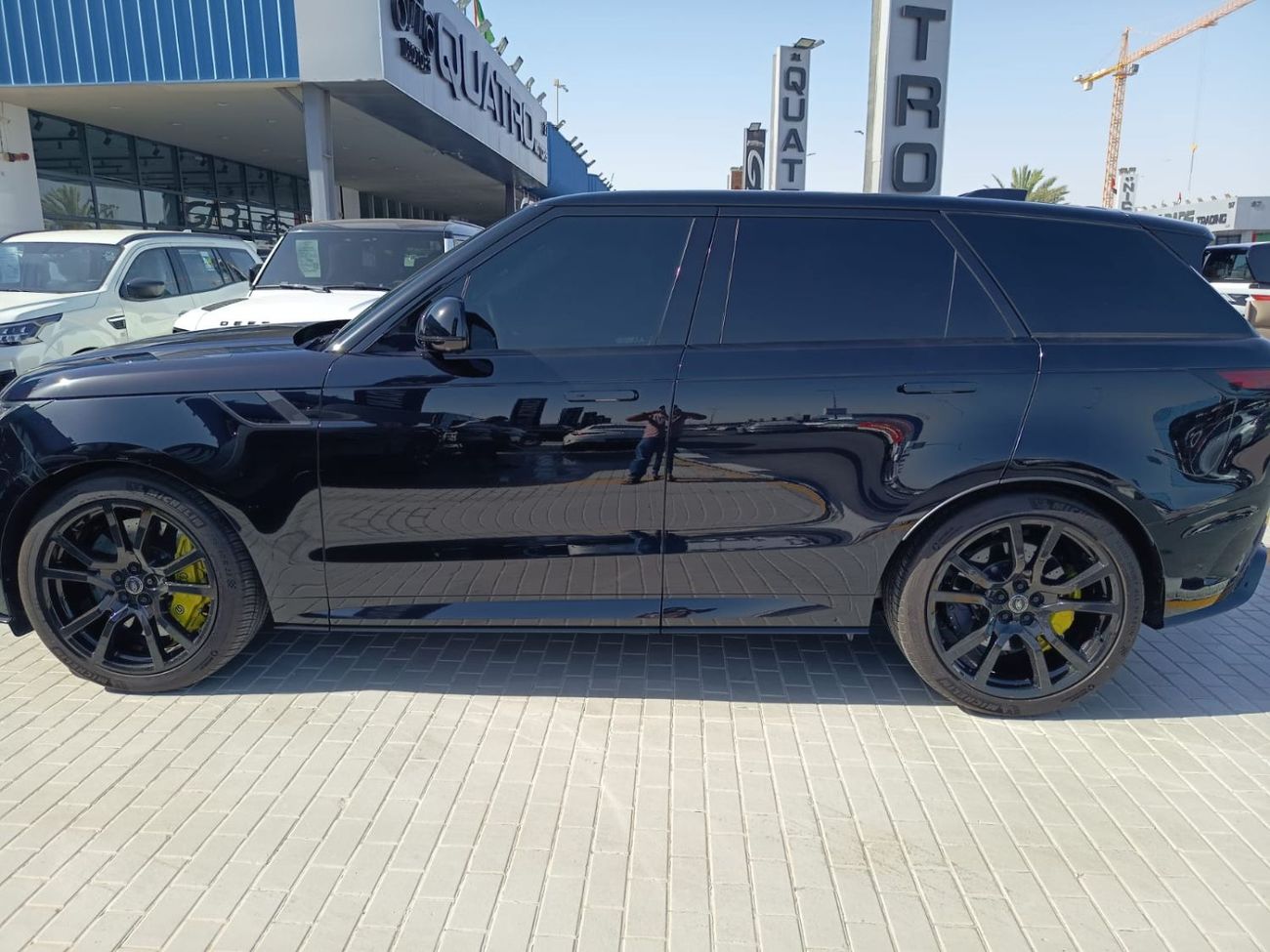 Land Rover Range Rover SV LWB P615