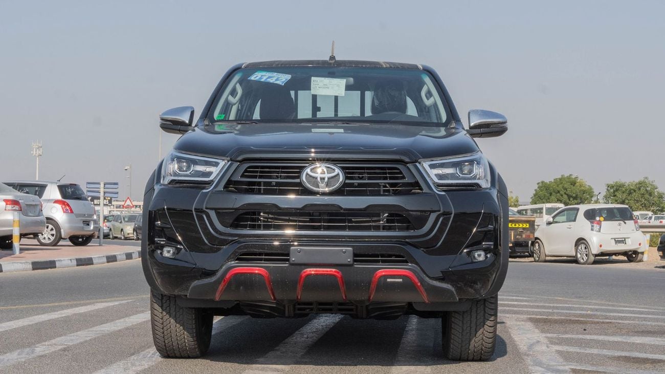 تويوتا هيلوكس 2026 Toyota Hilux TRD SR5 4.0L AT Petrol (Black)