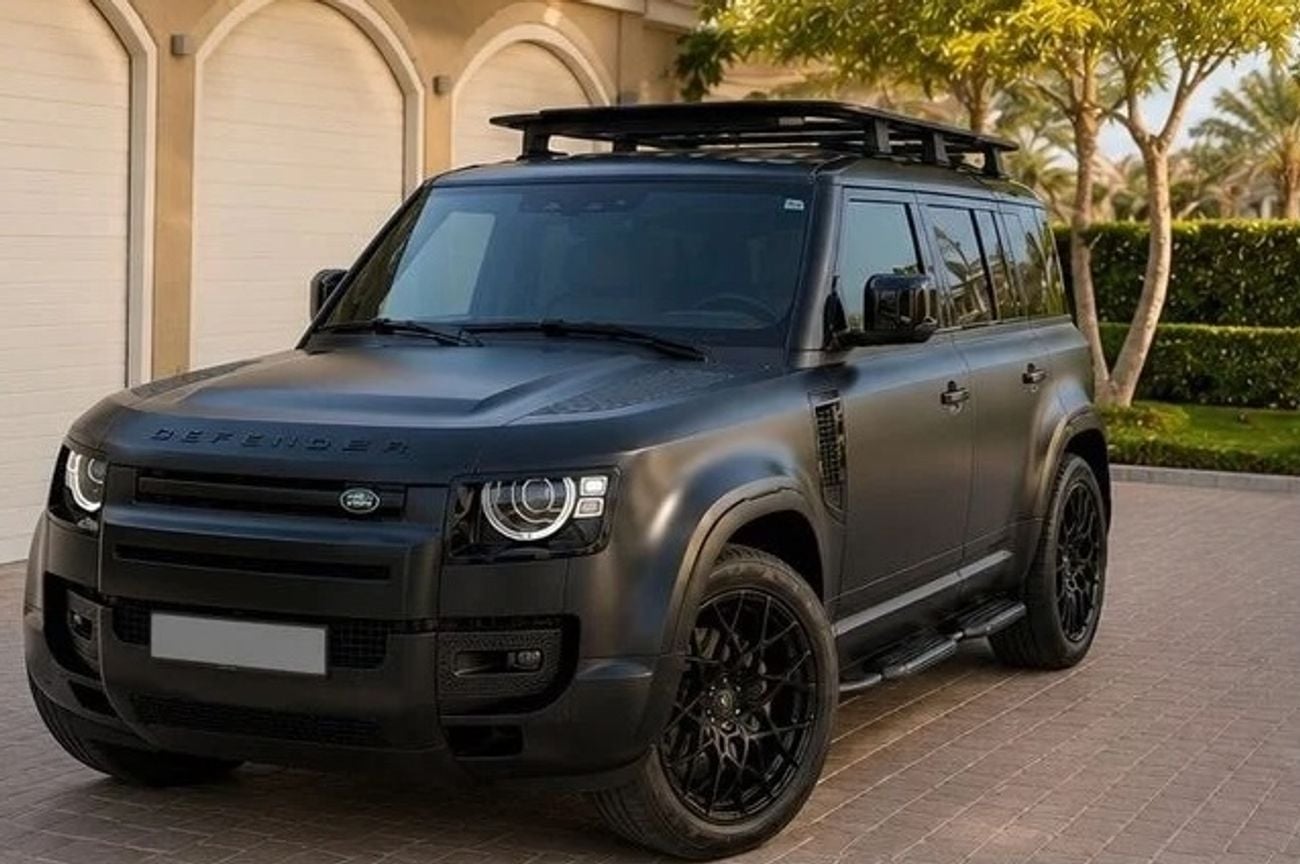 لاند روفر Defender 130 P400 X Dynamic HSE