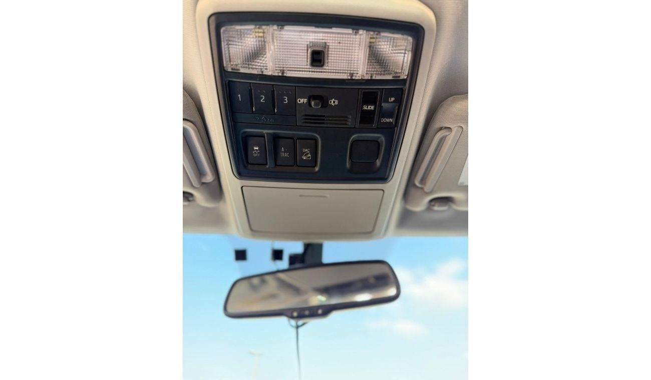 تويوتا Runner4 TOYOTA 4Runner SR5 premium Full Option