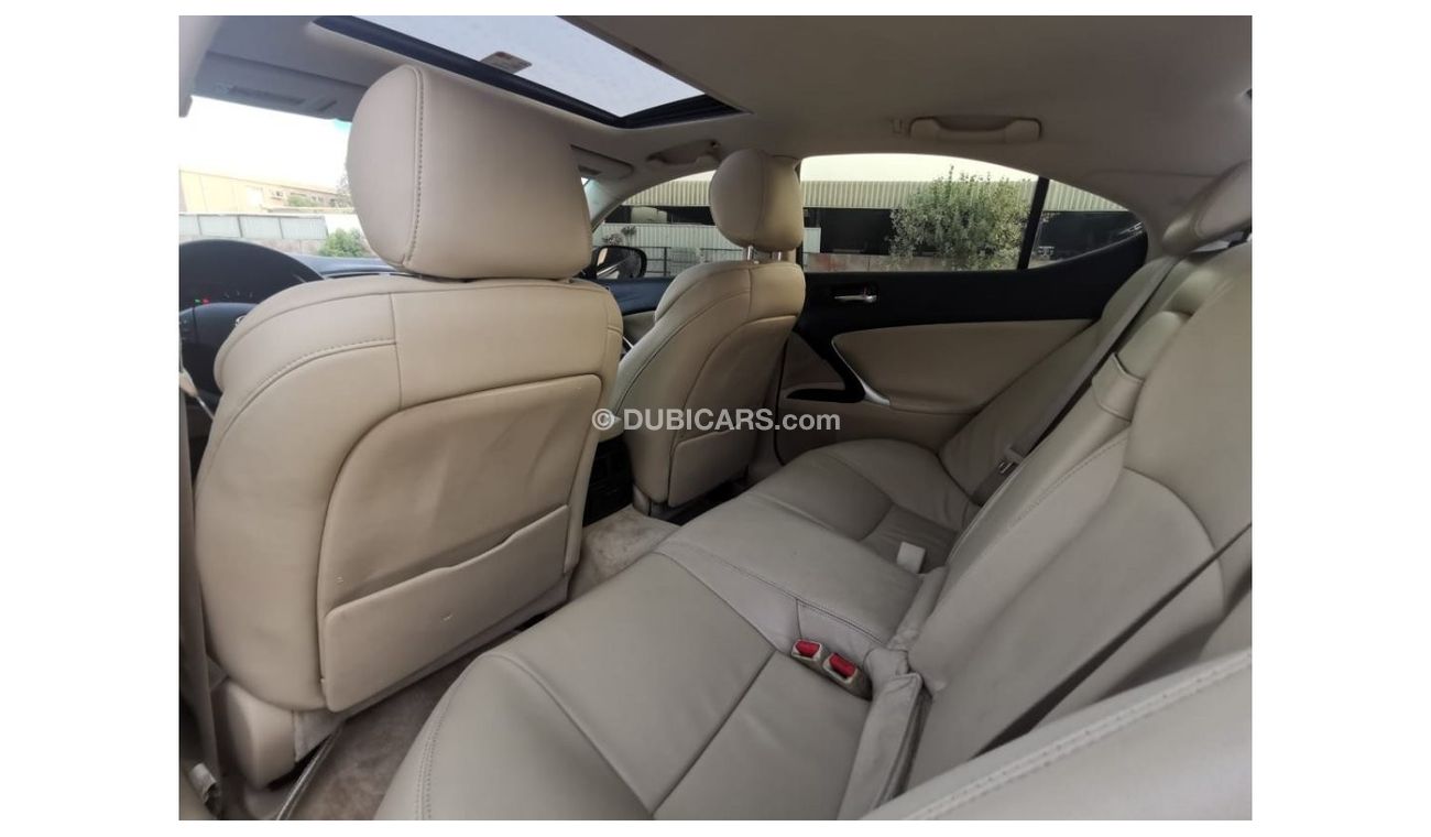 لكزس IS 350 لكزس اي اس 350