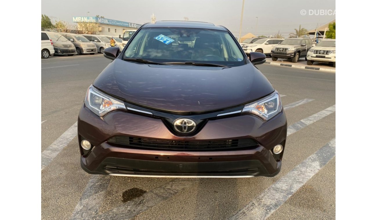 Toyota RAV4 2018 TOYOTA RAV4 XLE / FULL OPTION