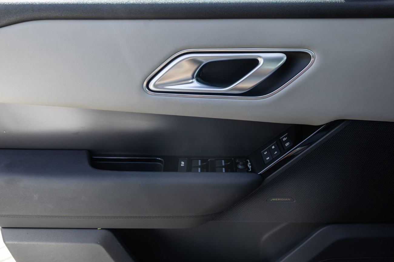 Land Rover Range Rover Velar Dynamic SE P250 2.0L