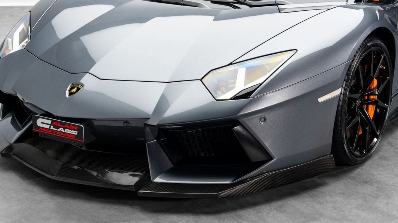 لامبورغيني أفينتادور ROADSTER