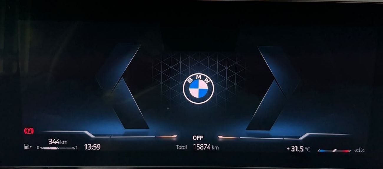 BMW 520i PURE BMW 5 Series 520 2025 | Full PPF | GCC | Low Mileage | AGMC Warranty 2030 | AGMC Service 2030