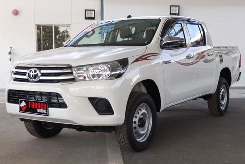 Toyota Hilux 2025 HILUX 2.4 DIESEL 4X4 AUTOMATIC PWR WINDOWS **التصدير فقط خارج الخليج**EXPORT ONLY**