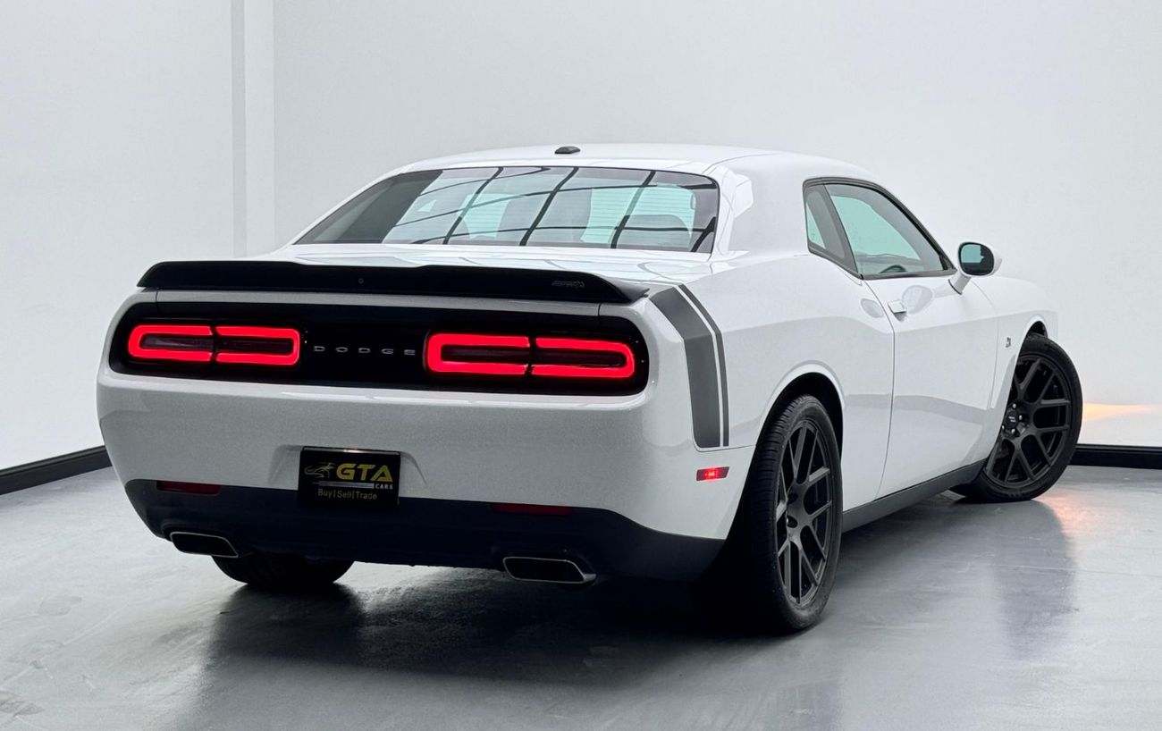 دودج تشالينجر Scat Pack 6.4L (485 HP) 2018 Dodge Challenger R/T Scat Pack, Warranty, Service History, Low Kms, Exc