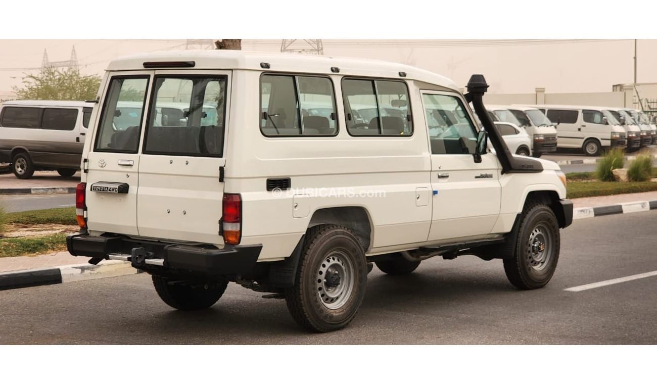 Toyota Land Cruiser 70 TOYOTA LAND CRUISER HARD TOP LC 78  4.2L