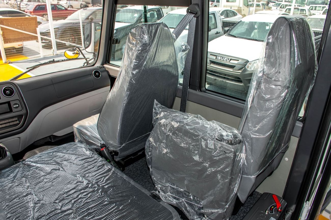 هيونداي كونتي حافلة هايونداي كاونتي كوستر ميني | موديل 2026 | جاهزة للتصدير