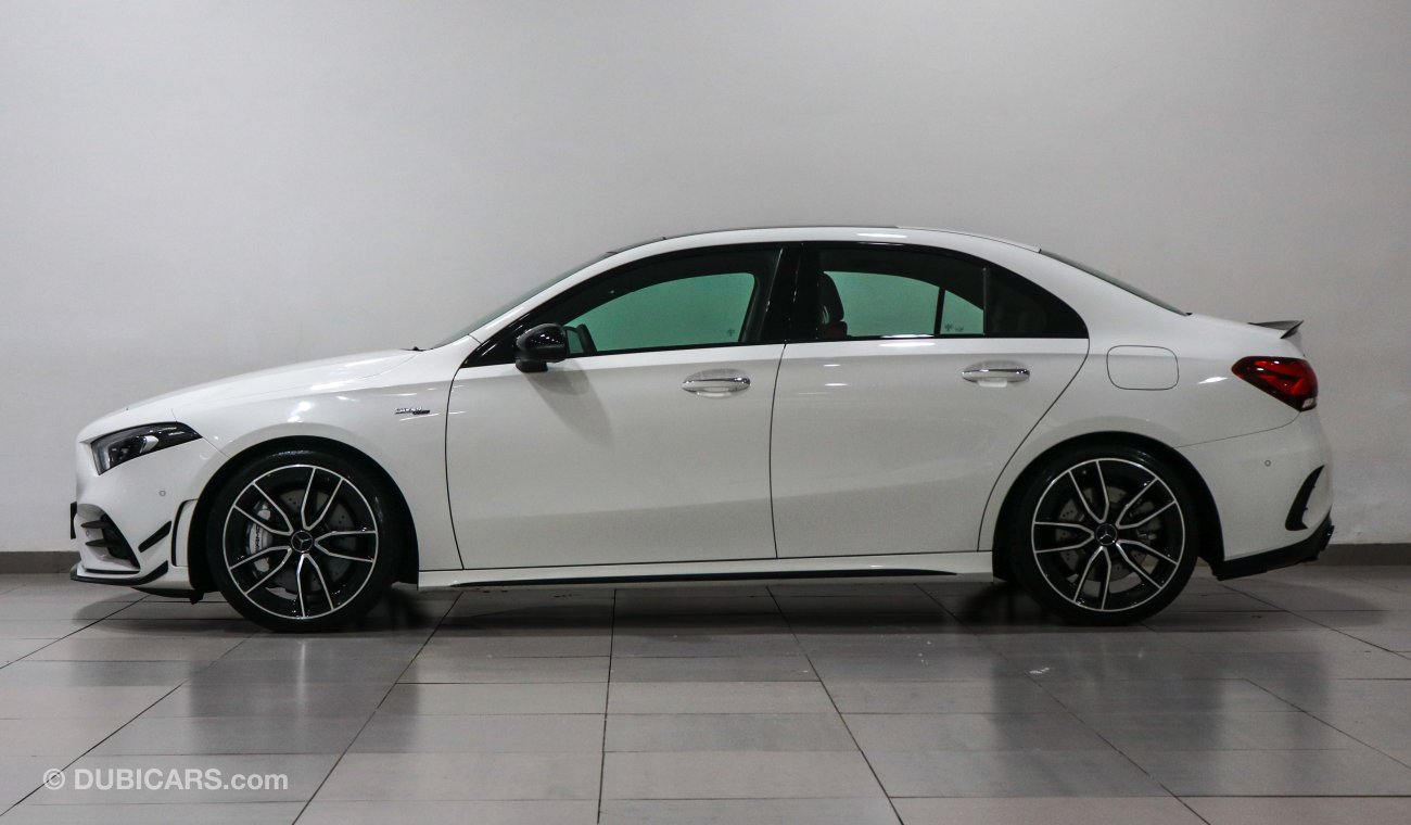 Mercedes-Benz A 35 AMG 4M SALOON AMG