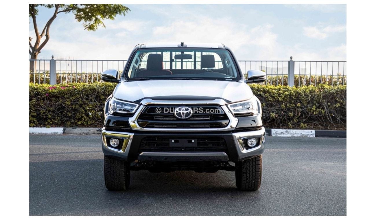 تويوتا هيلوكس 2023 Toyota Hilux 4x4 DC 2.8 D MT SR5 - Export Only