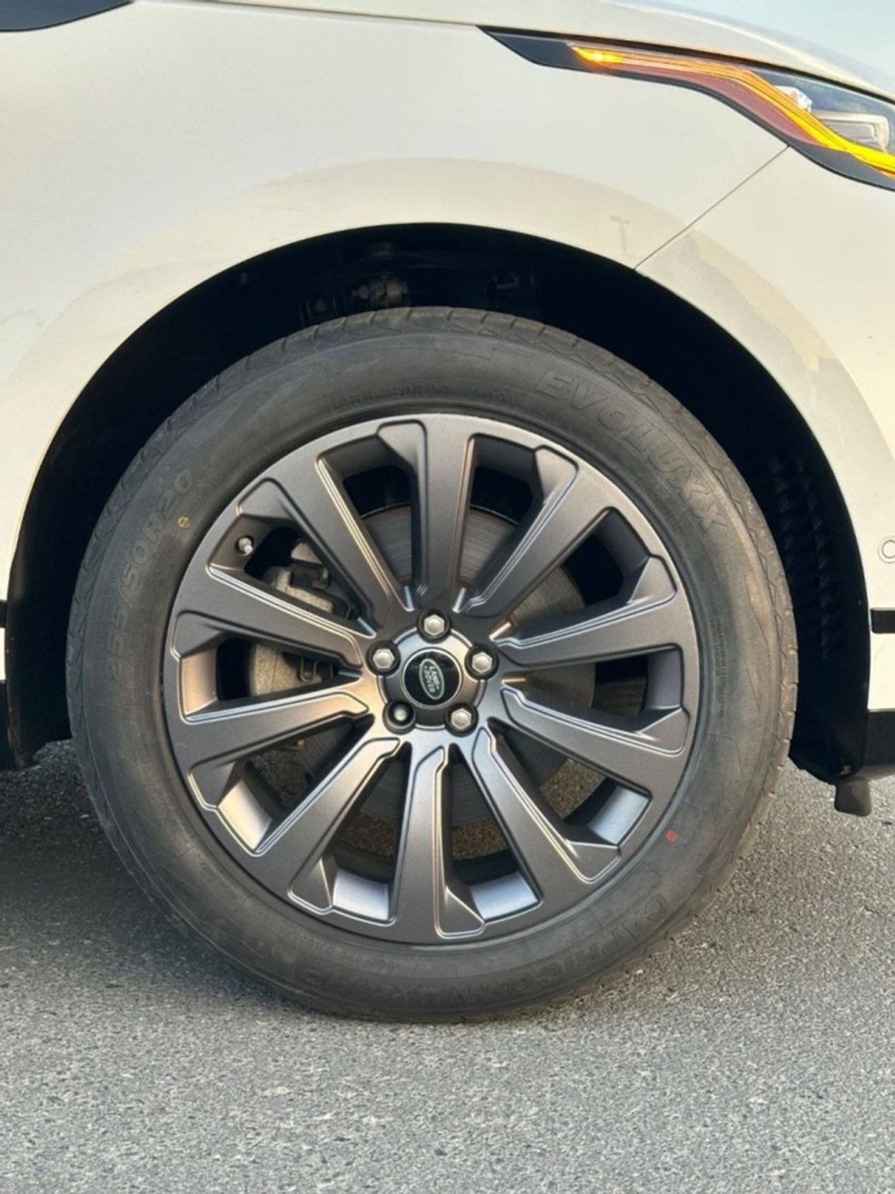 Land Rover Range Rover Velar P250 R-Dynamic S 2.0L