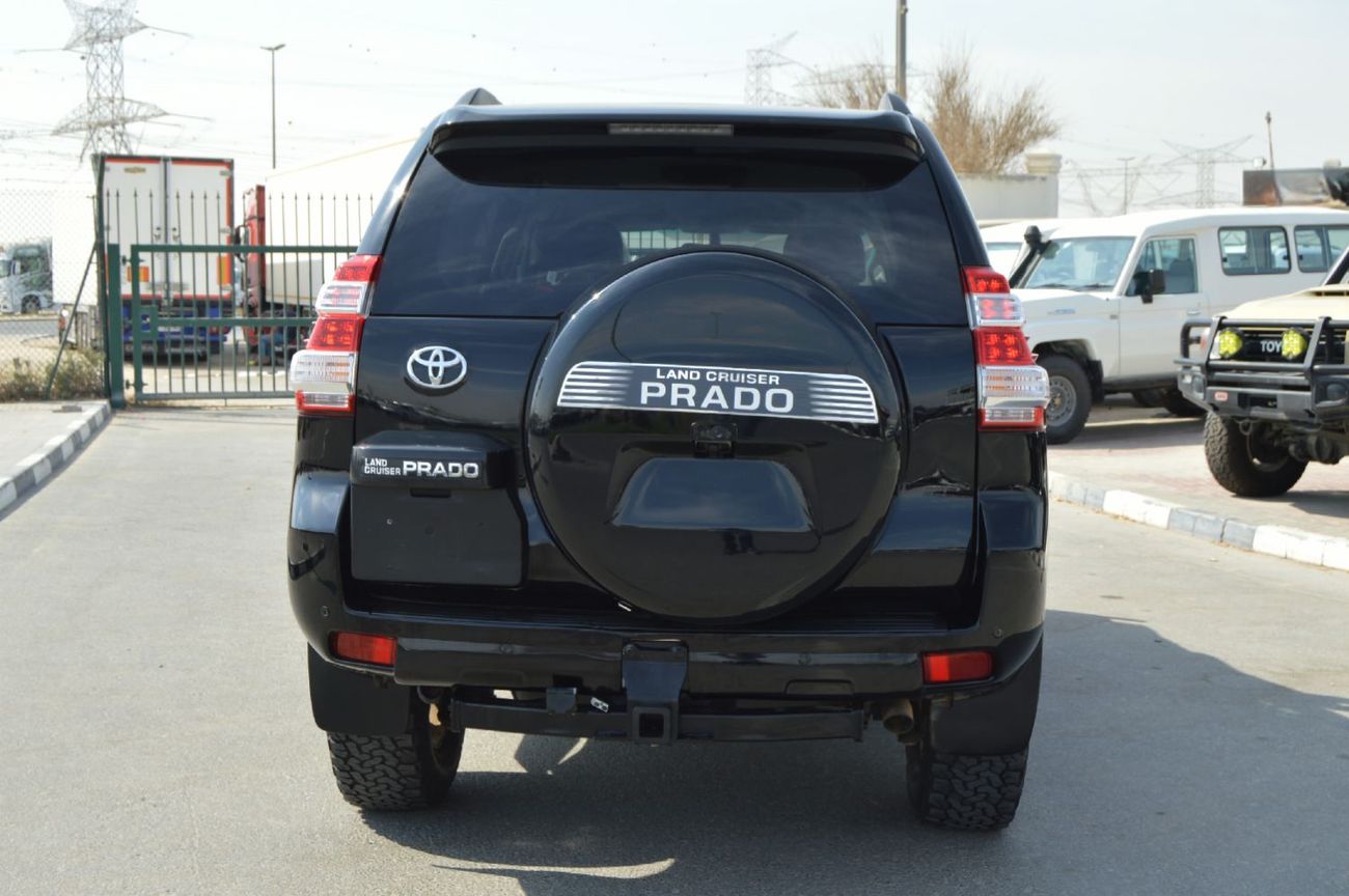 تويوتا لاند كروزر Prado, perfect inside and outside