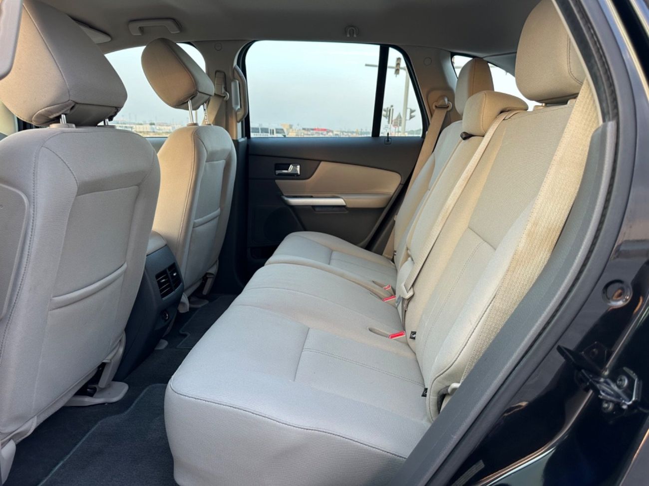 فورد إدج موديل 2014 خليجي حاله ممتازه من الداخل و الخارج