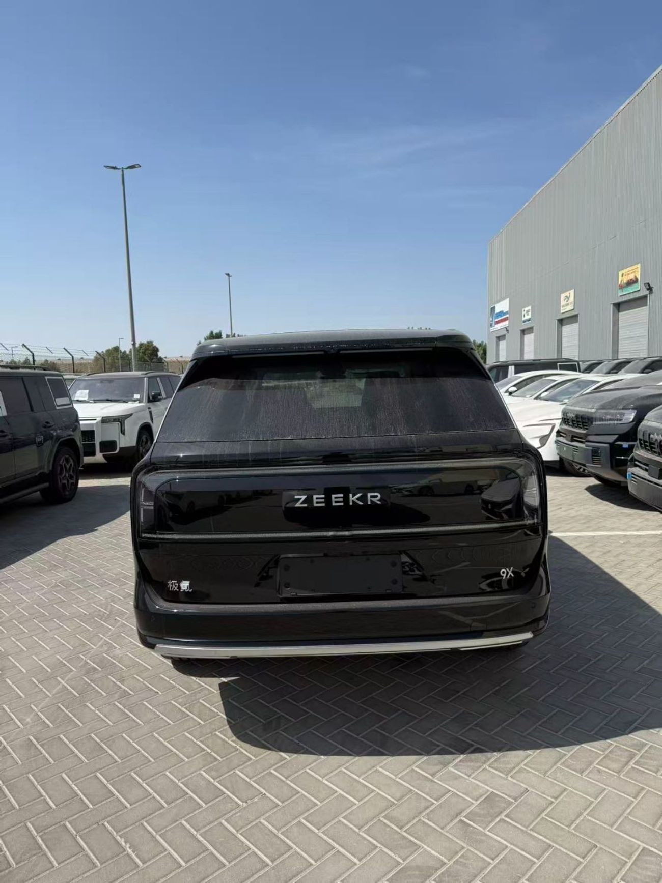 Zeekr 9X Ultra 70kwh