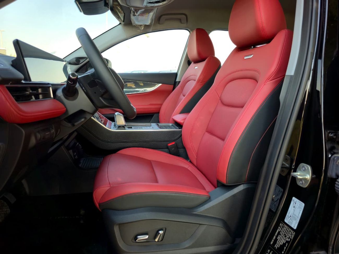 Chery Tiggo 7 Pro Max CHERY TIGO 7 - PRO MAX - COMFORT - 2025 MODEL - BLACK INSIDE RED - GCC