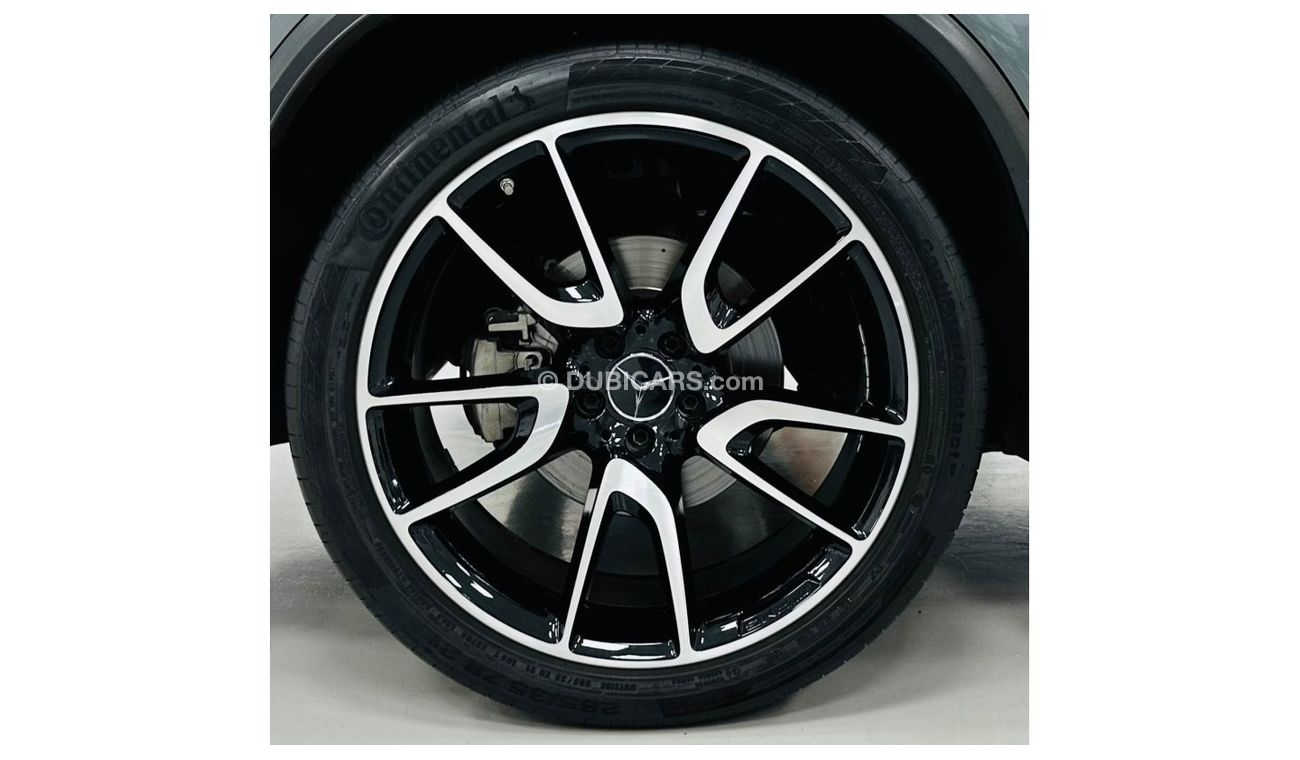 Mercedes-Benz GLC 43 AMG GCC .. FSH .  Perfect Condition .. V6 .. AMG .. Top Range