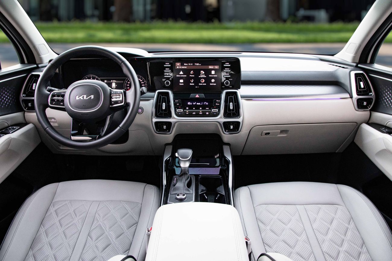 كيا سورينتو Sorento | 2,155 P.M | 0% Downpayment | Full KIA History | Low KM | Warranty