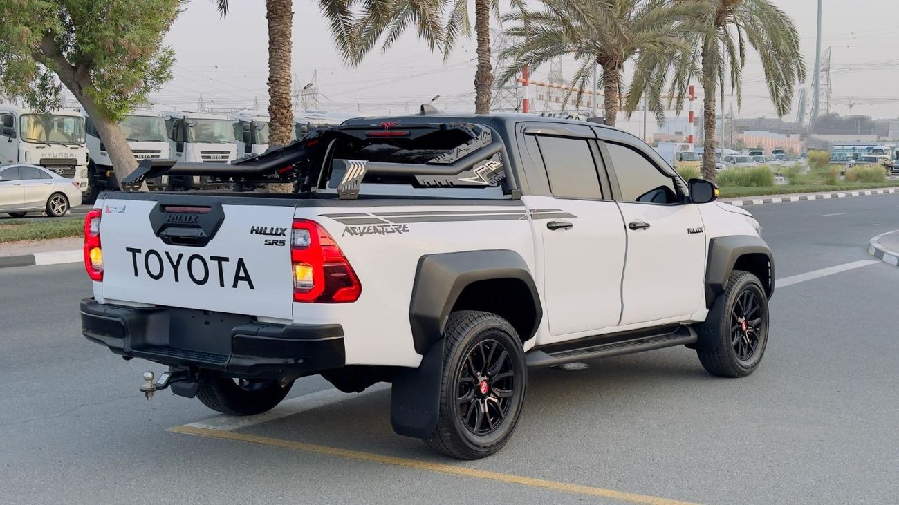 تويوتا هيلوكس -