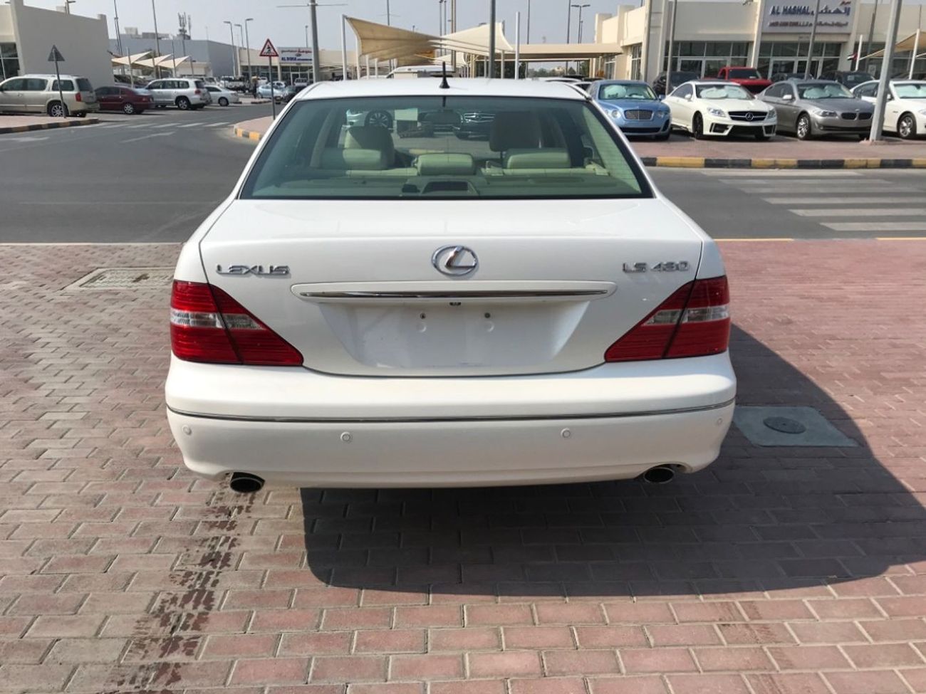 Lexus LS430 وارد أمريكي فل ألترا بدون حوادث بدون صبغ