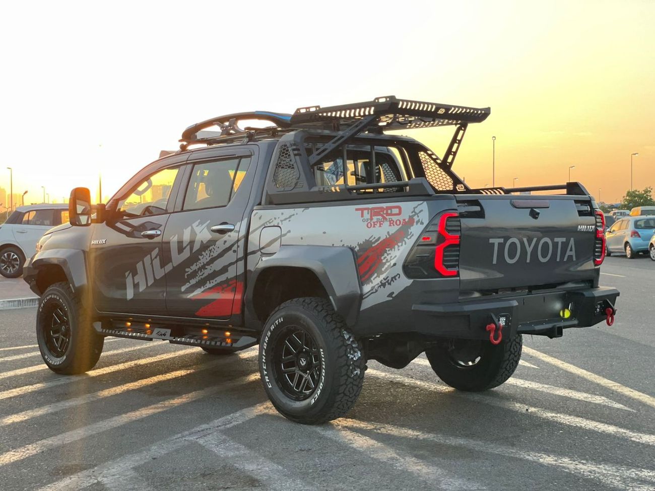 Toyota Hilux 2019 Toyota Hilux Revolution Edition - 4x4 | GCC Specs | Full Off-Road Build