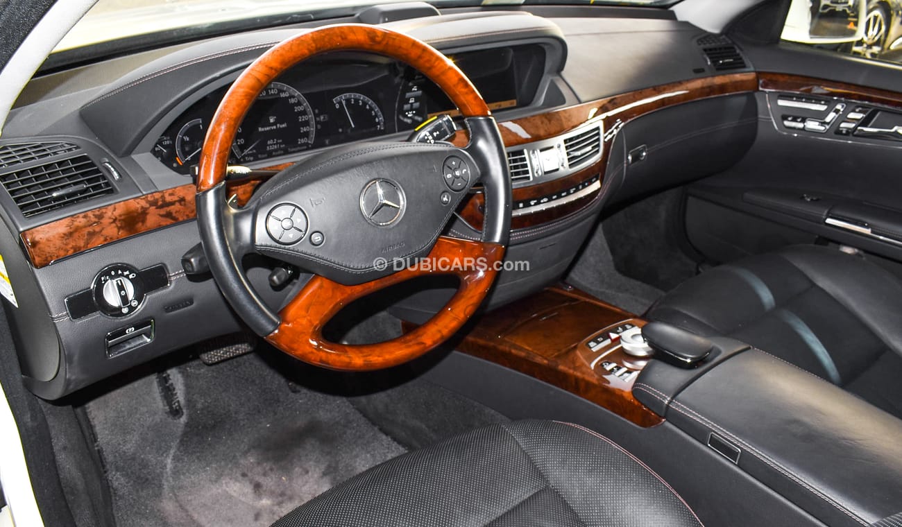 Mercedes-Benz S 550
