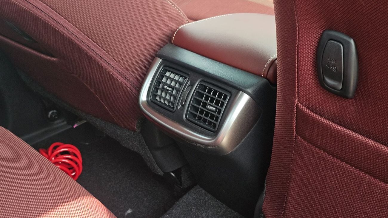 تويوتا هيلوكس GLX 2.7GLSX-S 2026 COMPRESSOR REAR VIEW DIGITAL MIRROR REAR CAMERA BEDLINER