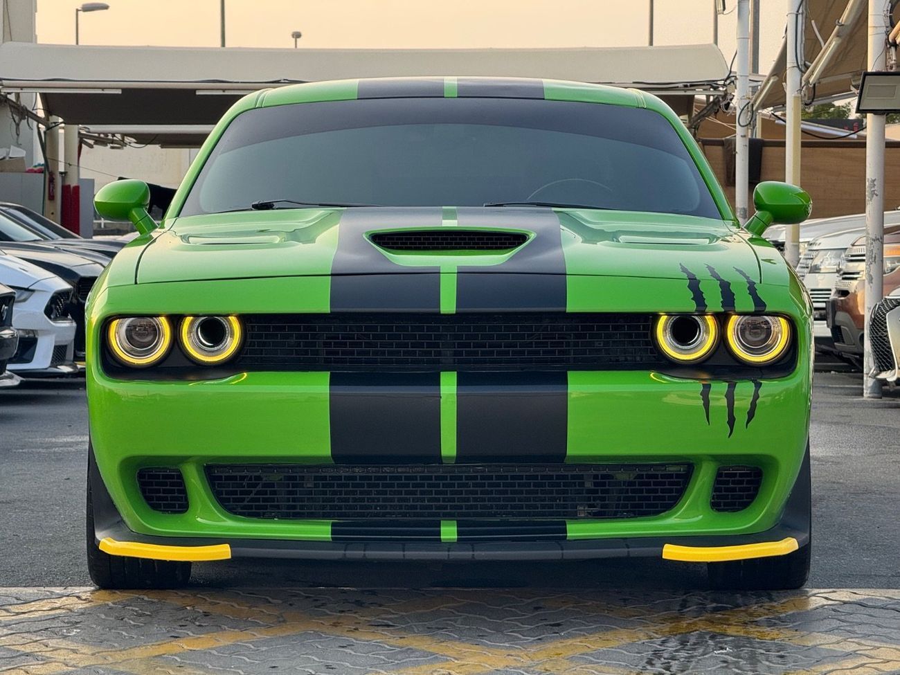 Dodge Challenger SXT Plus 3.6L