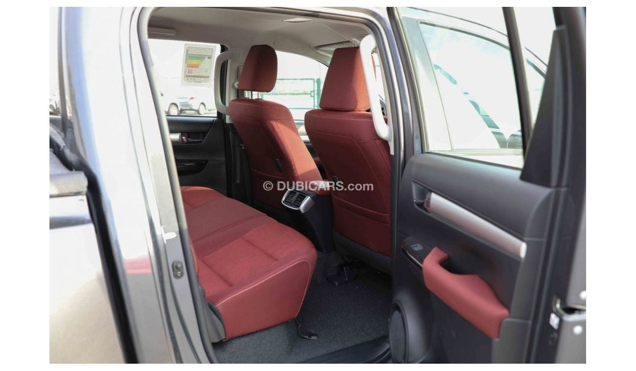 Toyota Hilux 2023 Toyota Hilux 4x4 DC 2.8 D AT SR5 - Grey inside Maroon | Export Only