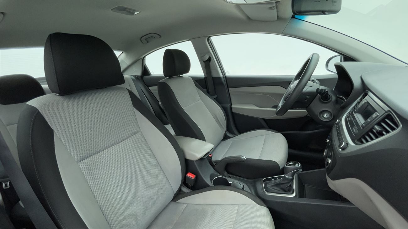 Hyundai Accent GL 1.6 | Zero Down Payment | Free Home Test Drive