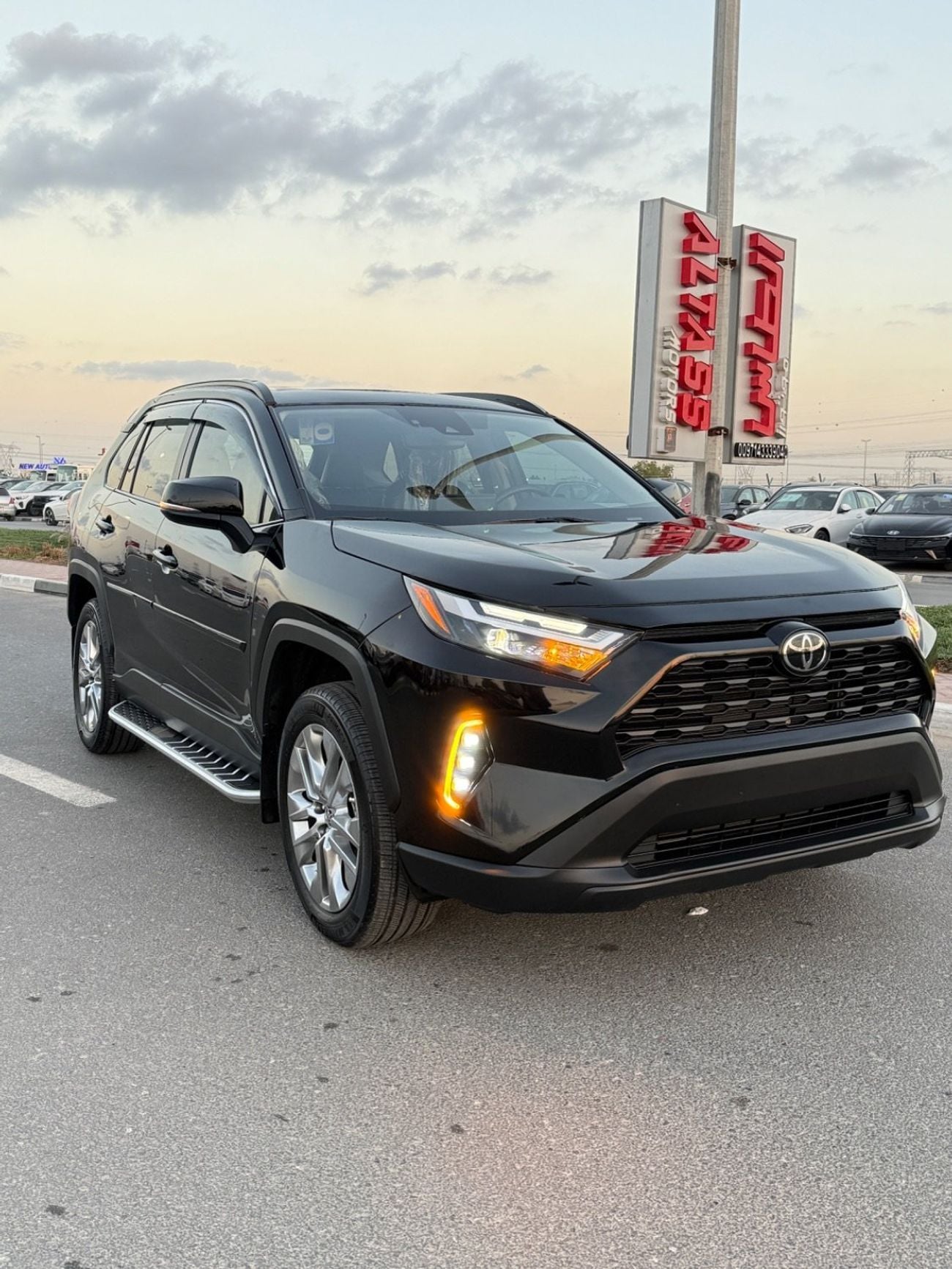 تويوتا راف ٤ RAV4 XLE premium Full option
