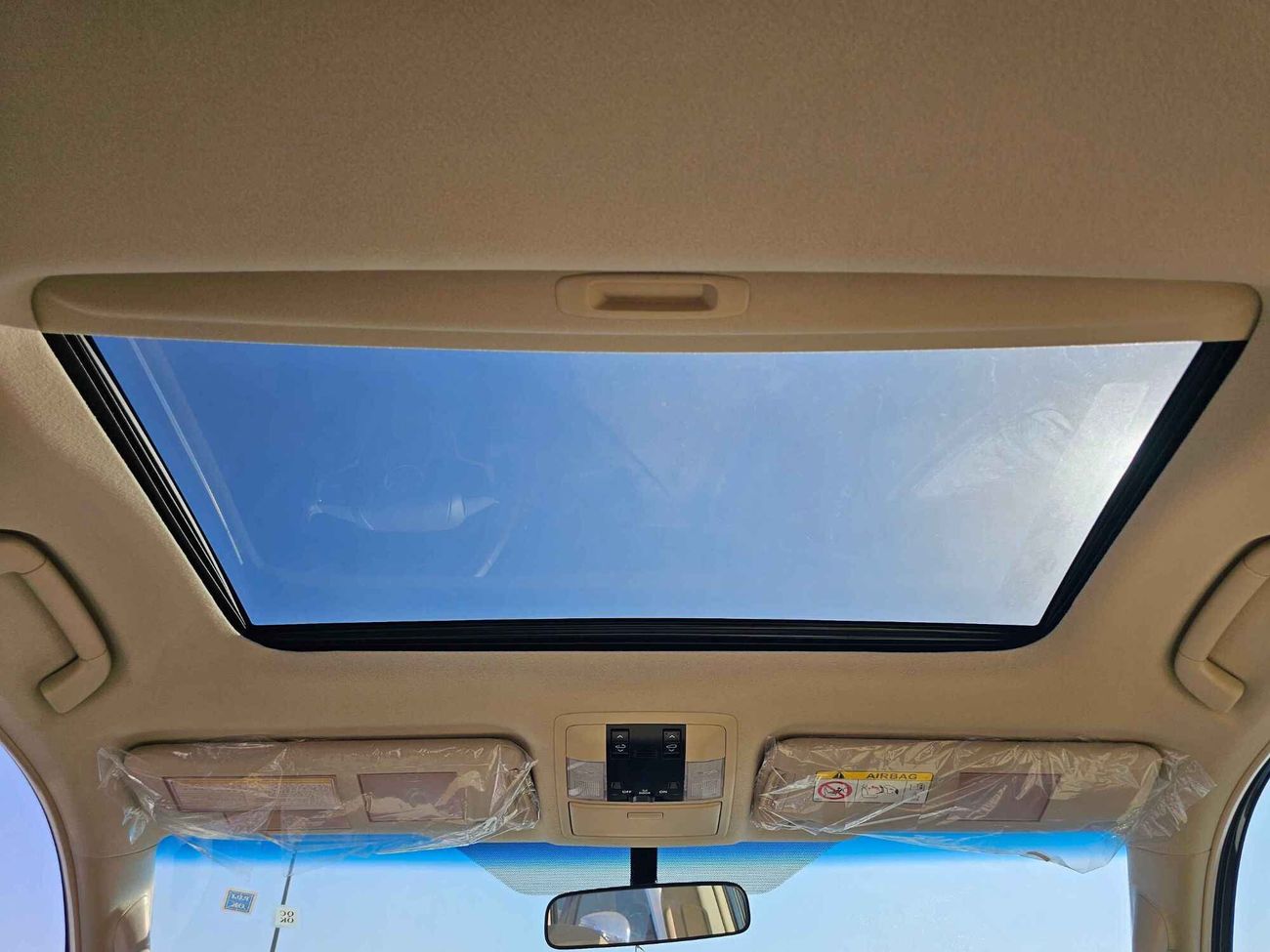 Toyota Prado TXL, 2.7L PETROL, SUNROOF, AUTO A/C, LED LIGHTS, DVD + CAMERA  (CODE # P27TXLDV3)