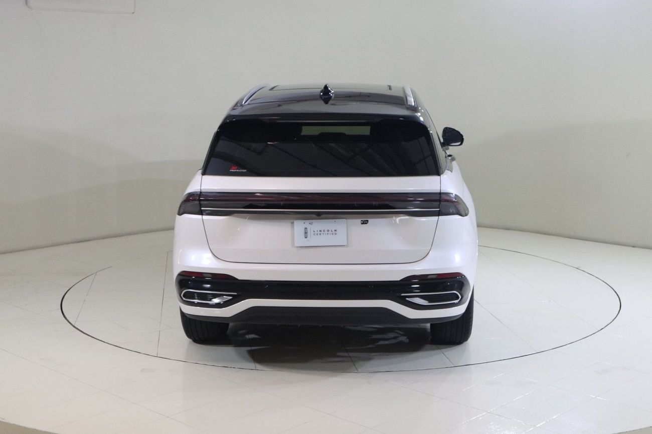 لينكولن ناوتيلوس PRESIDENTIAL /NAU425H / AL TAYER MOTORS AL QOUZ SHOWROOM