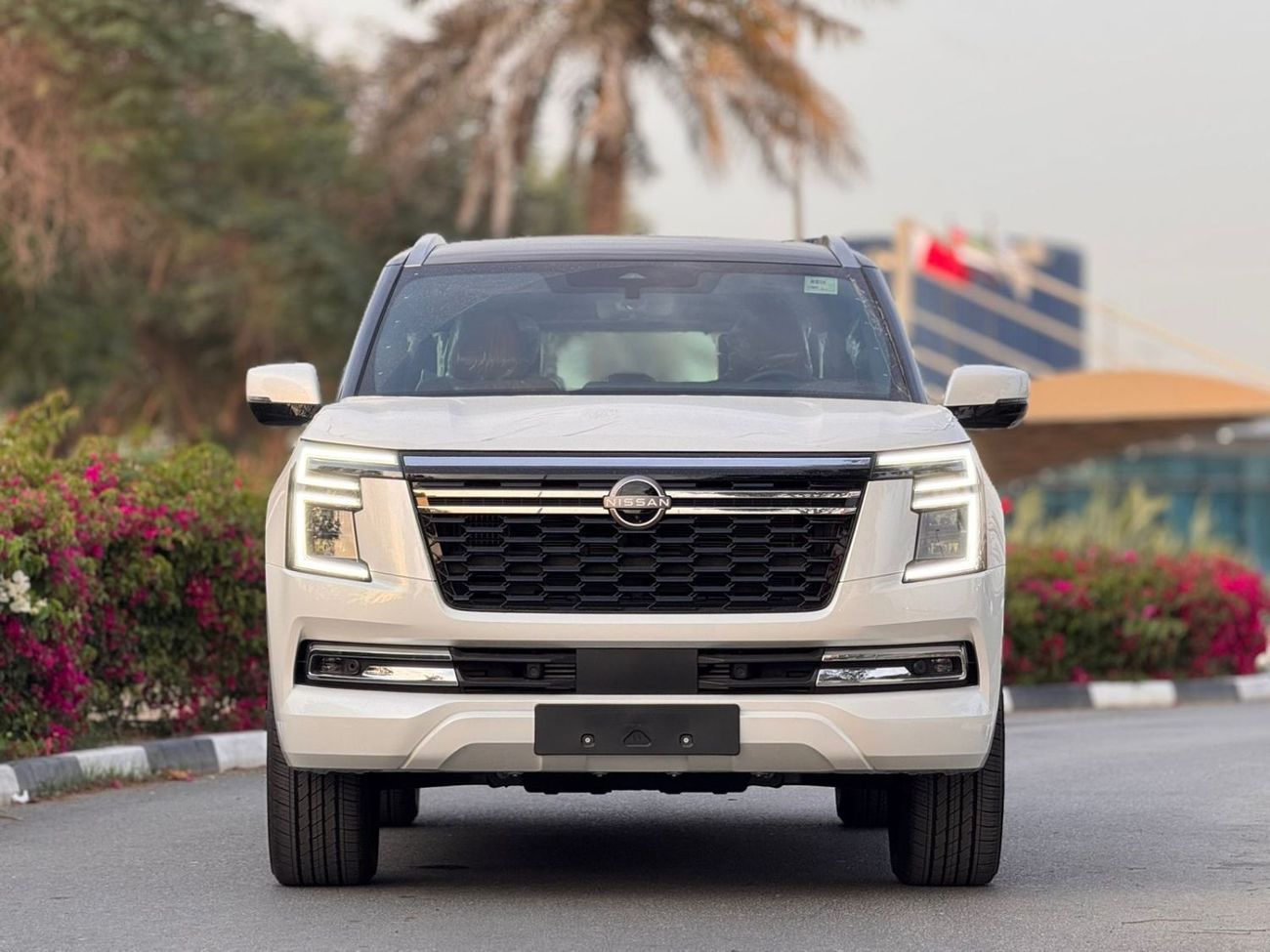نيسان باترول NISSAN PATROL LE PLATINUM CITY/ LOCAL AND EXPORT
