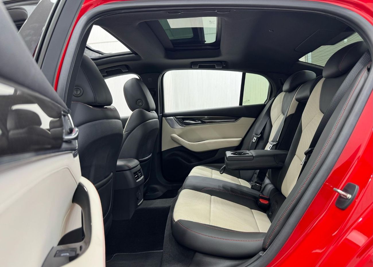 Cadillac CT5 V Series 2021 Cadillac CT5-V, 2027 Cadillac Warranty + Service Pack, Carbon Fiber Package, Very Low