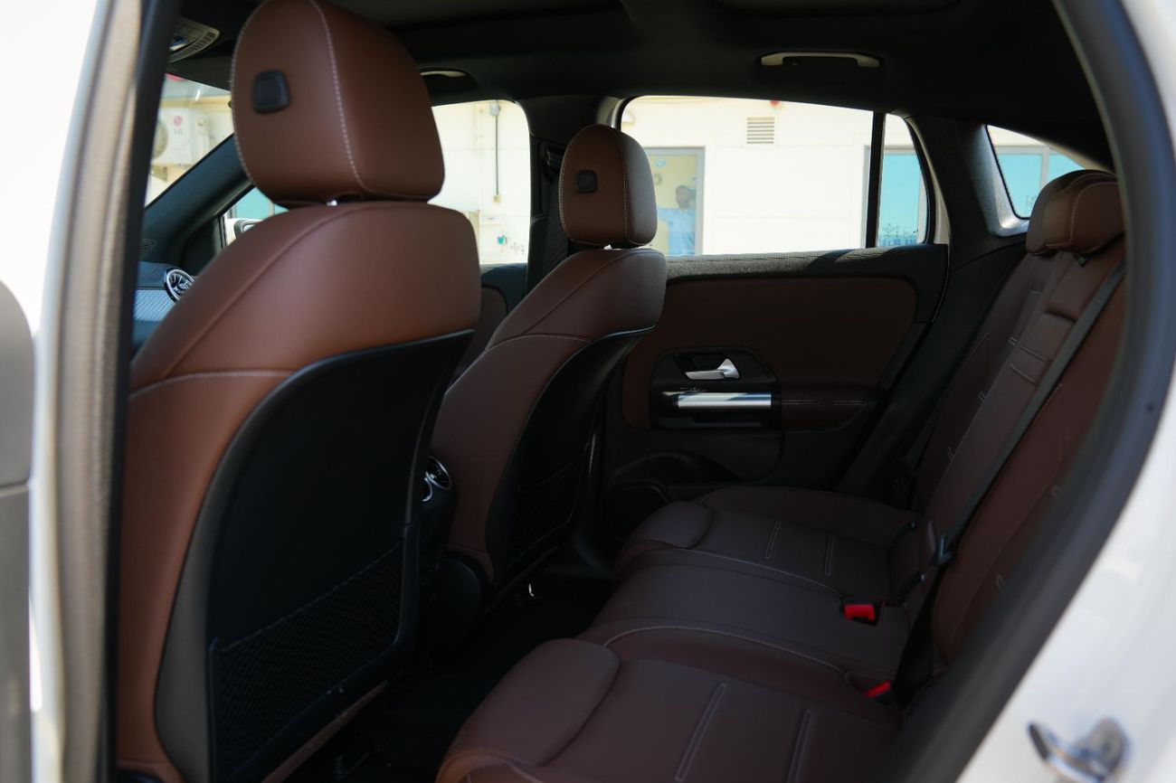 Mercedes Benz EQA 260 2025!! FULLY ELECTRIC CAR!! CHINESE SPECS!! MENTIONED PRICE IS FOR EXPORT ONLY