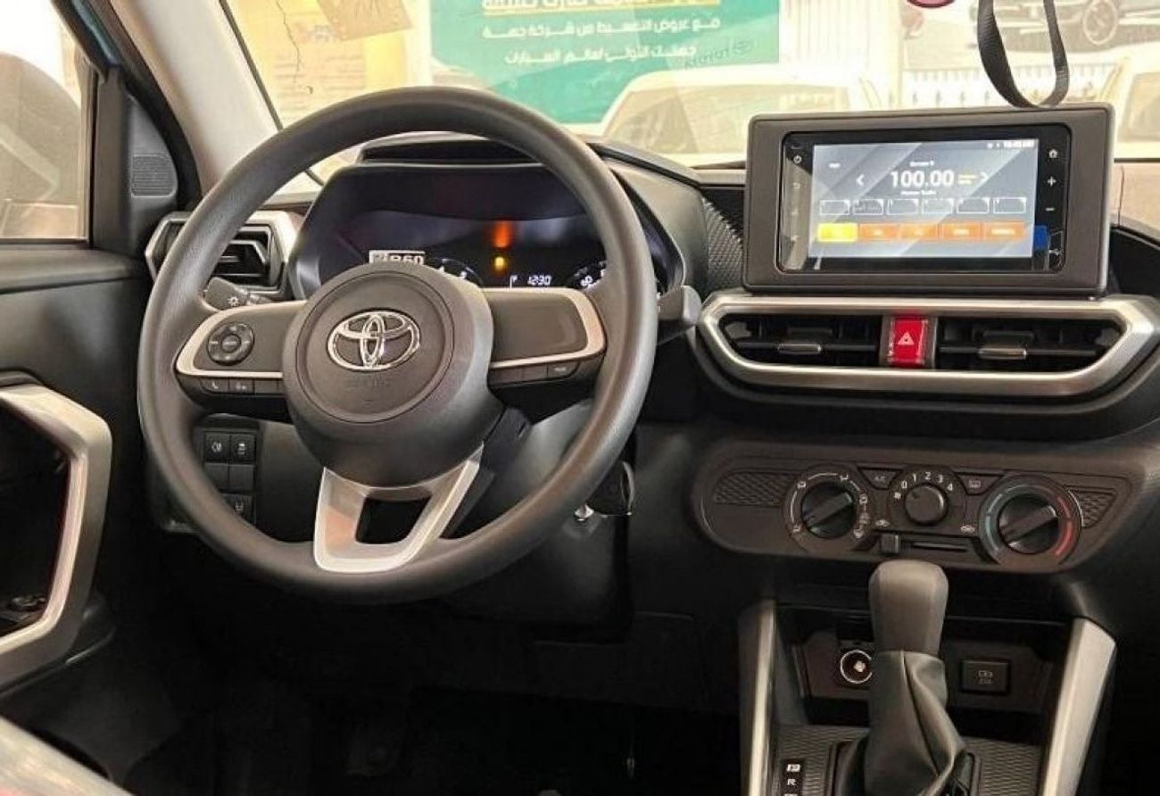 Toyota Raize TOYOTA RAIZE 1.0L FWD CUV ZETRO KM