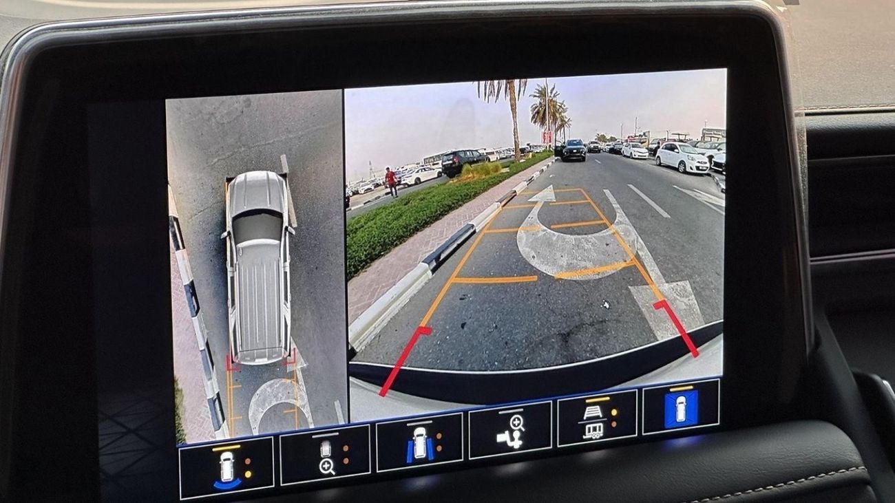 GMC Yukon AT4 | V8 | GCC | Agency Warranty