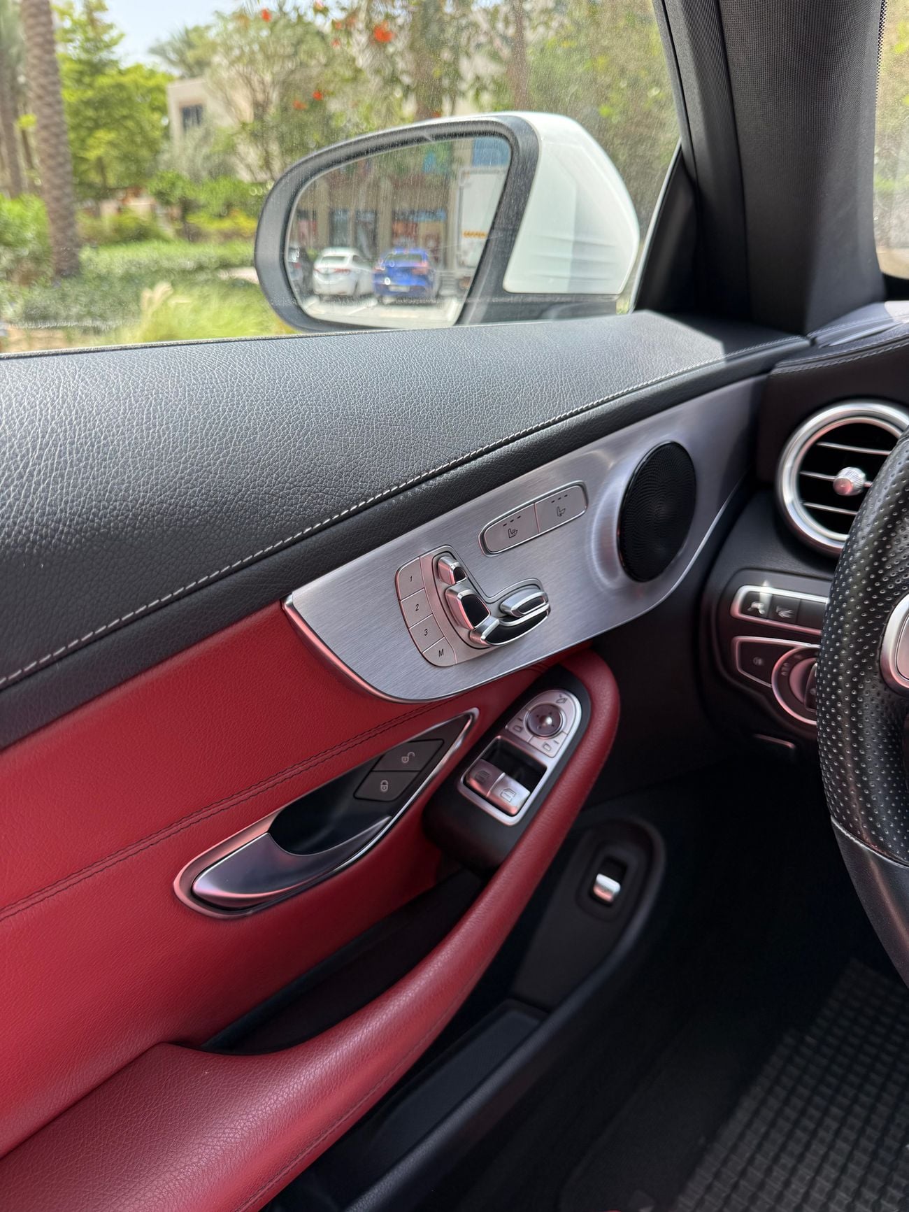 Mercedes-Benz C 300 Coupe 