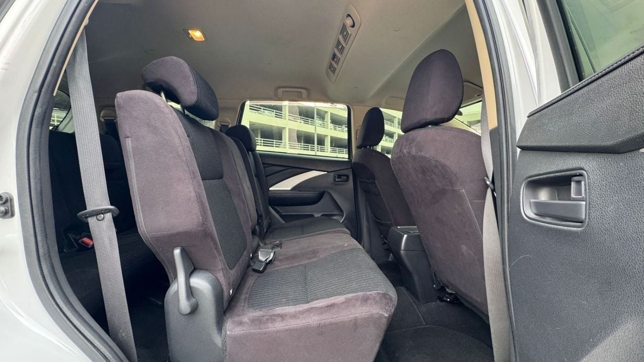 Mitsubishi Xpander Mid 1.5L