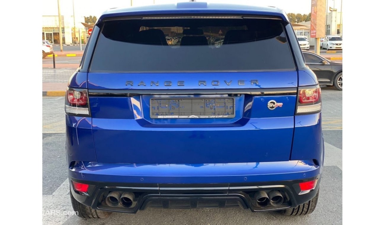 Land Rover Range Rover Sport SVR