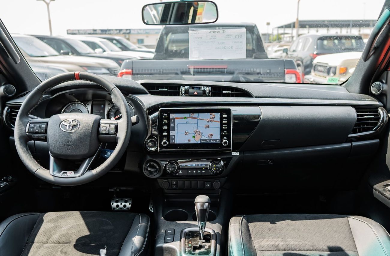 تويوتا هيلوكس 2025 Toyota Hilux GR-Sport 4.0L AT Petrol (Black)