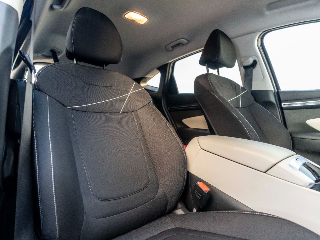 هيونداي توسون 2.0L Smart (FWD)