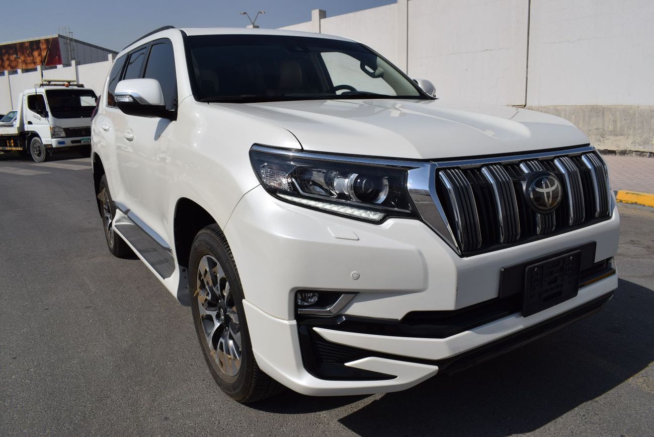 Toyota Prado Toyota Prado VXR 4.0L 4WD, Model:2023. Only done 15000 km