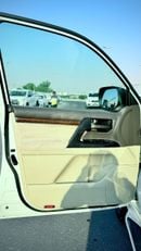 Toyota Land Cruiser 2020 Model GXR V8 Diesel Engine Full Option