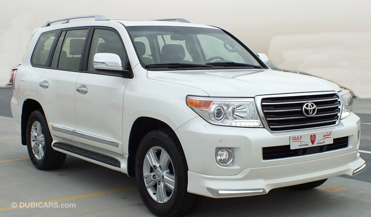 Toyota Land Cruiser GXR V6