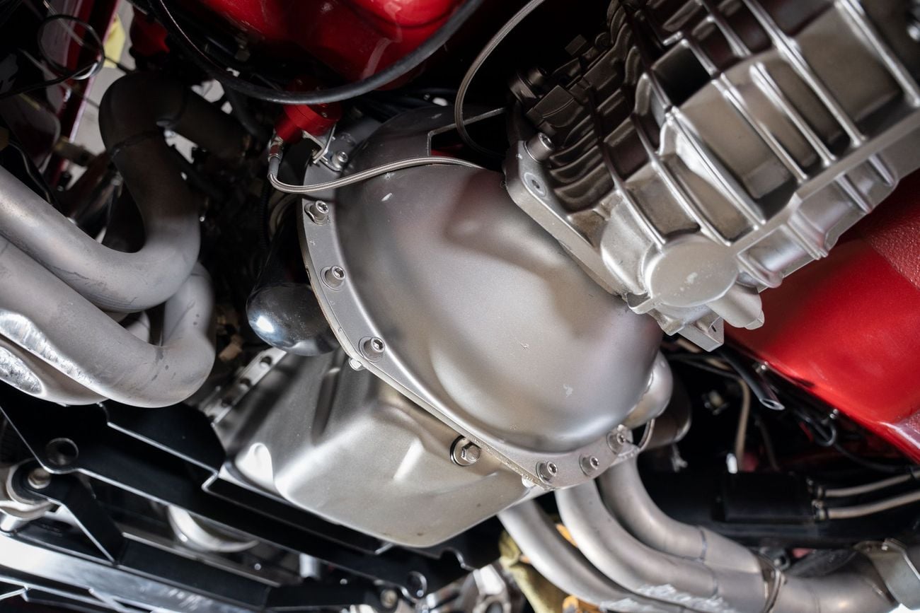 شيفروليه كورفت Stingray GM502 Hogan Intake 5 Speed Pro Touring Restomod